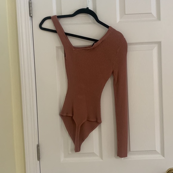Abercrombie Asymmetric Knit Bodysuit - Picture 4 of 4